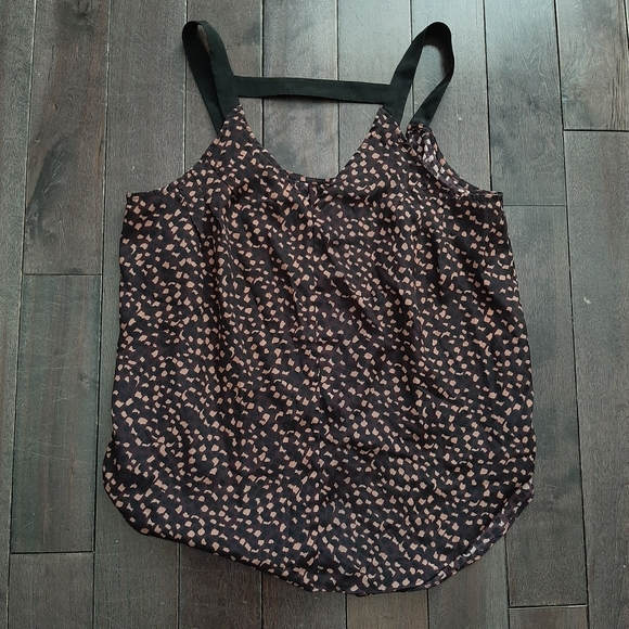 BCBG Lightweight Open Back Tank Patterned Front Buttons Size Small - Picture 4 of 6